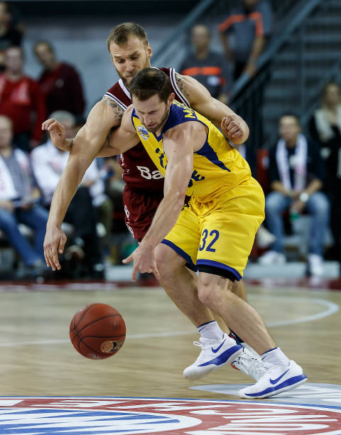 在接受采访 在接受采访