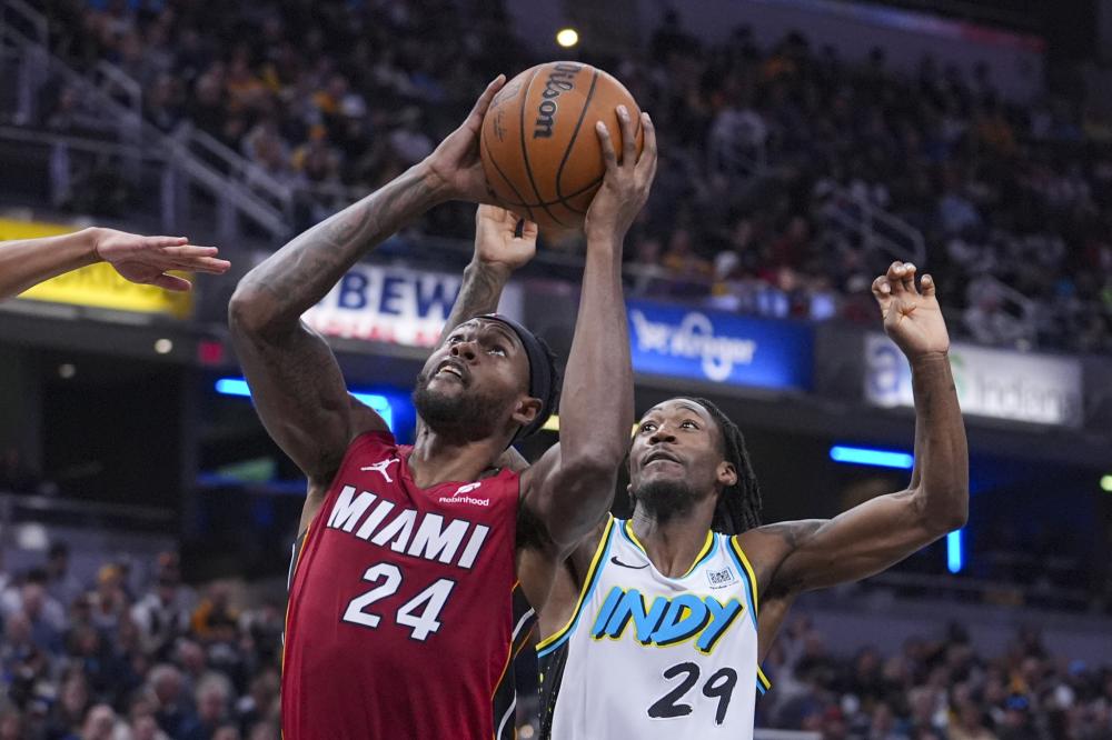 8次助攻和 8次助攻和